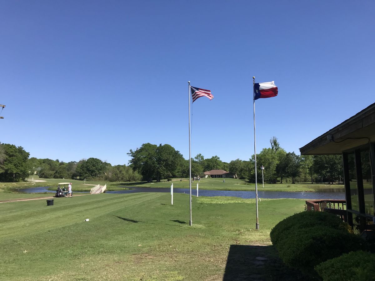 Hilltop Lakes Golf