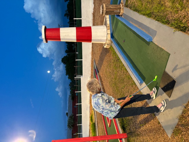 Hilltop Lakes Mini Golf